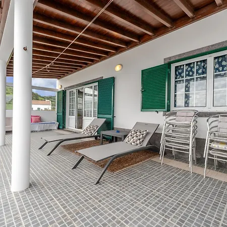 Casa Da Adega Holiday home *
