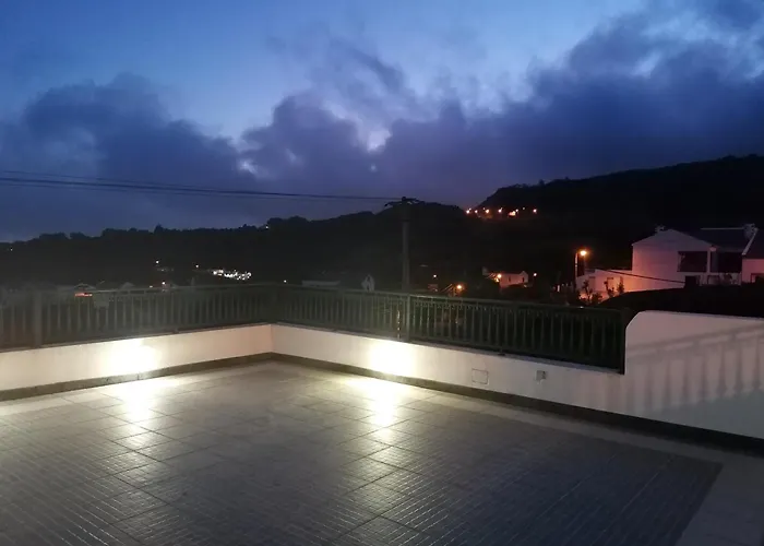 Casa Da Adega * Ribeira Cha