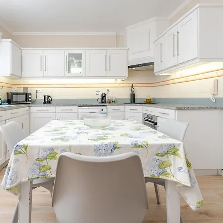 Holiday home Casa Da Adega Ribeira Cha