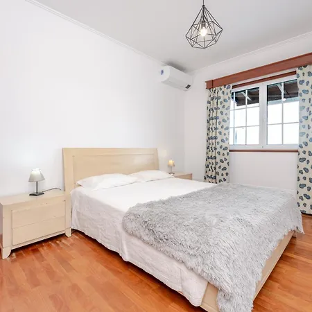 Holiday home Casa Da Adega Ribeira Cha